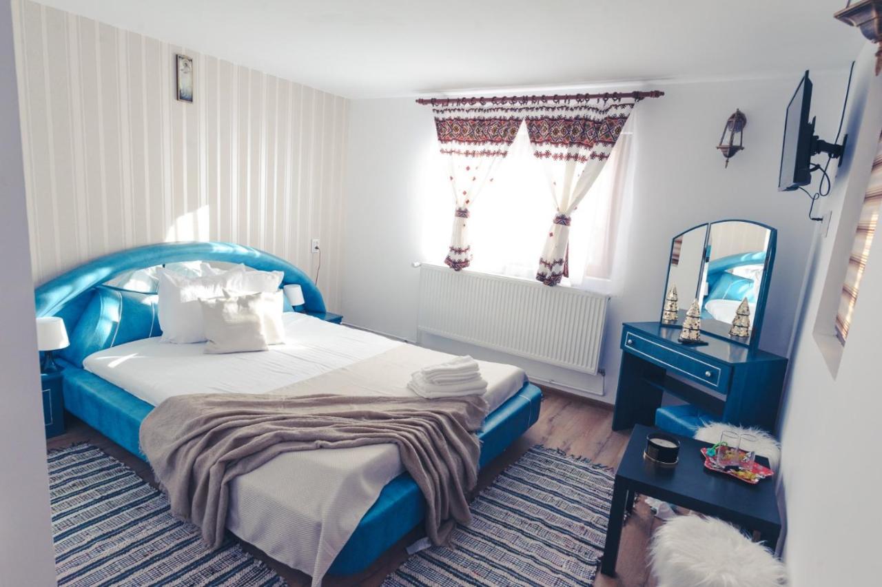 Rebecca Land Hotel Corbi Luaran gambar