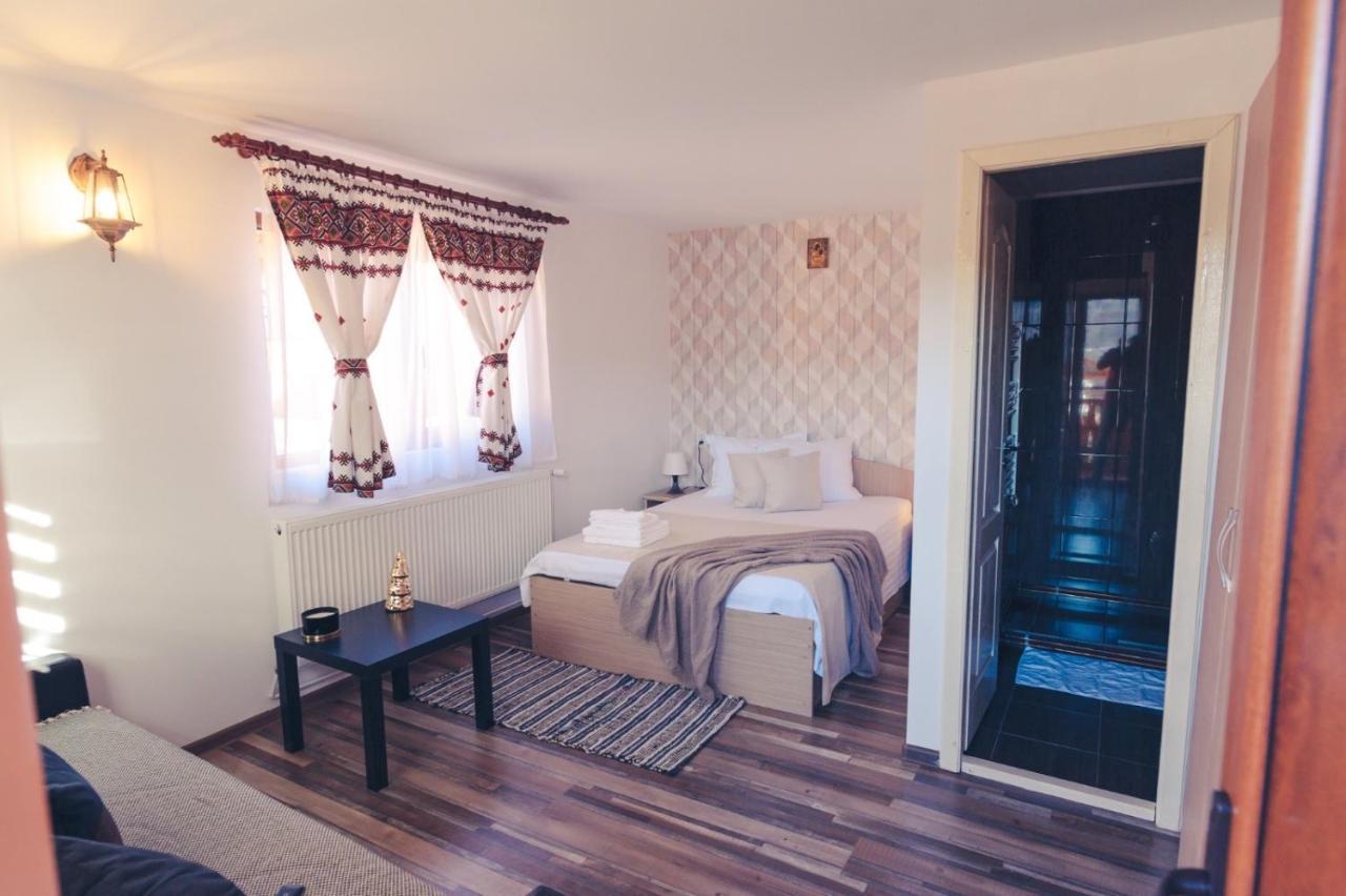 Rebecca Land Hotel Corbi Luaran gambar